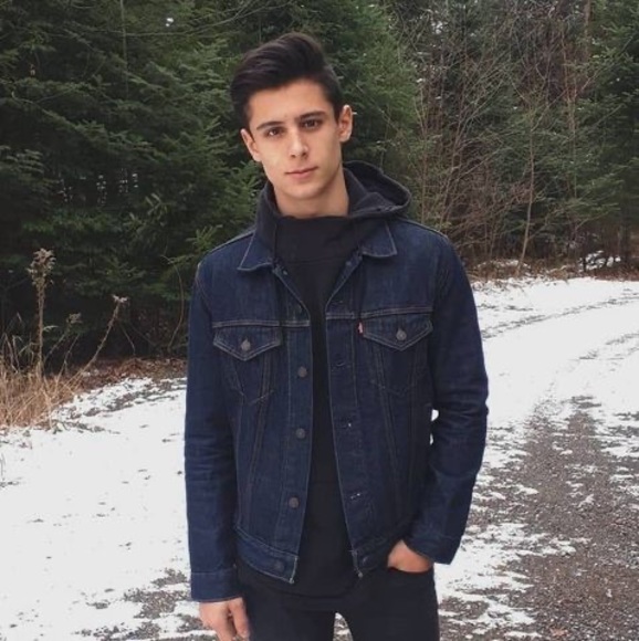 Meet your Posher, William - Picture 1 of 1